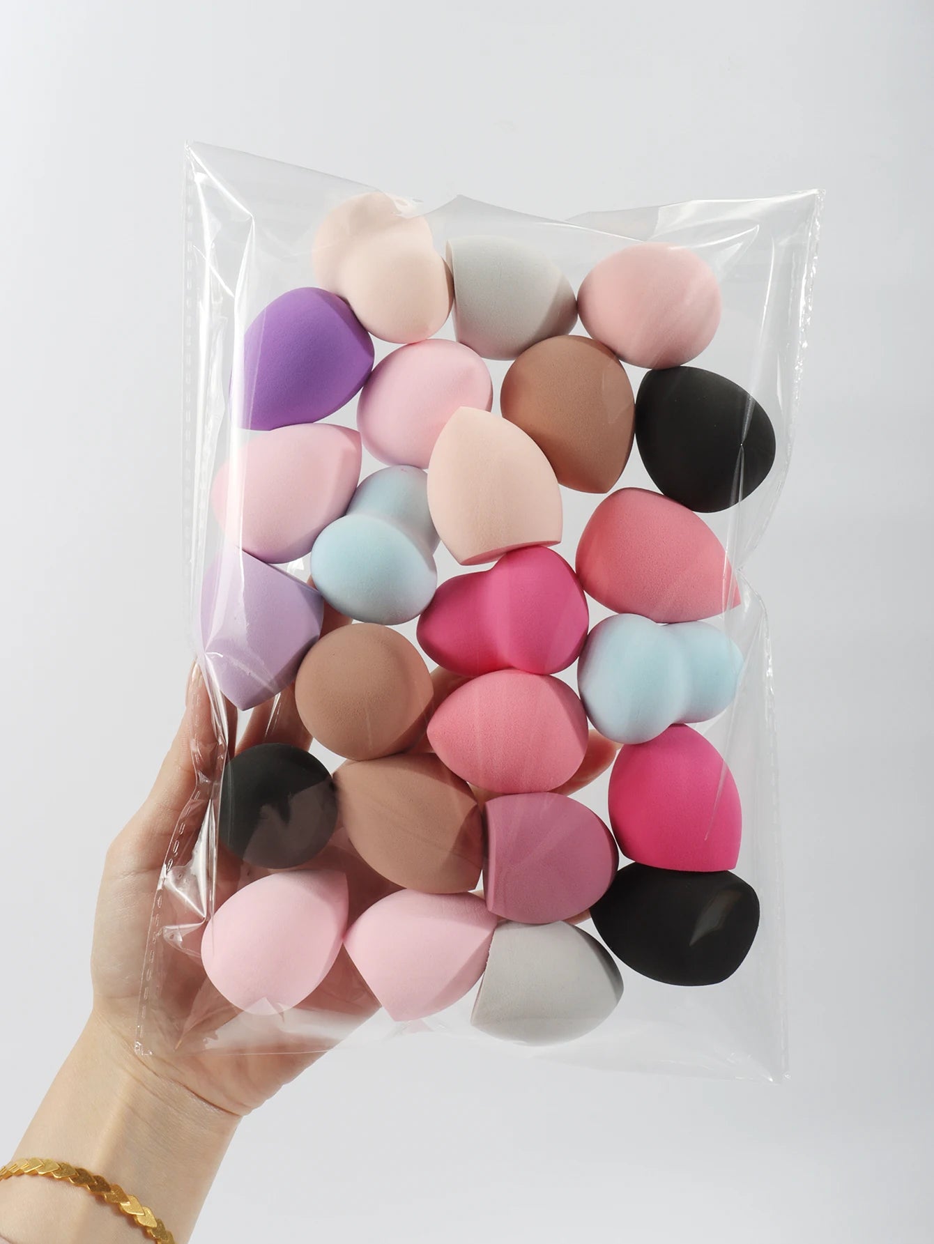 The Ultimate Beauty Blender Bulk Set – 6 to 60 Piece Pro Collection